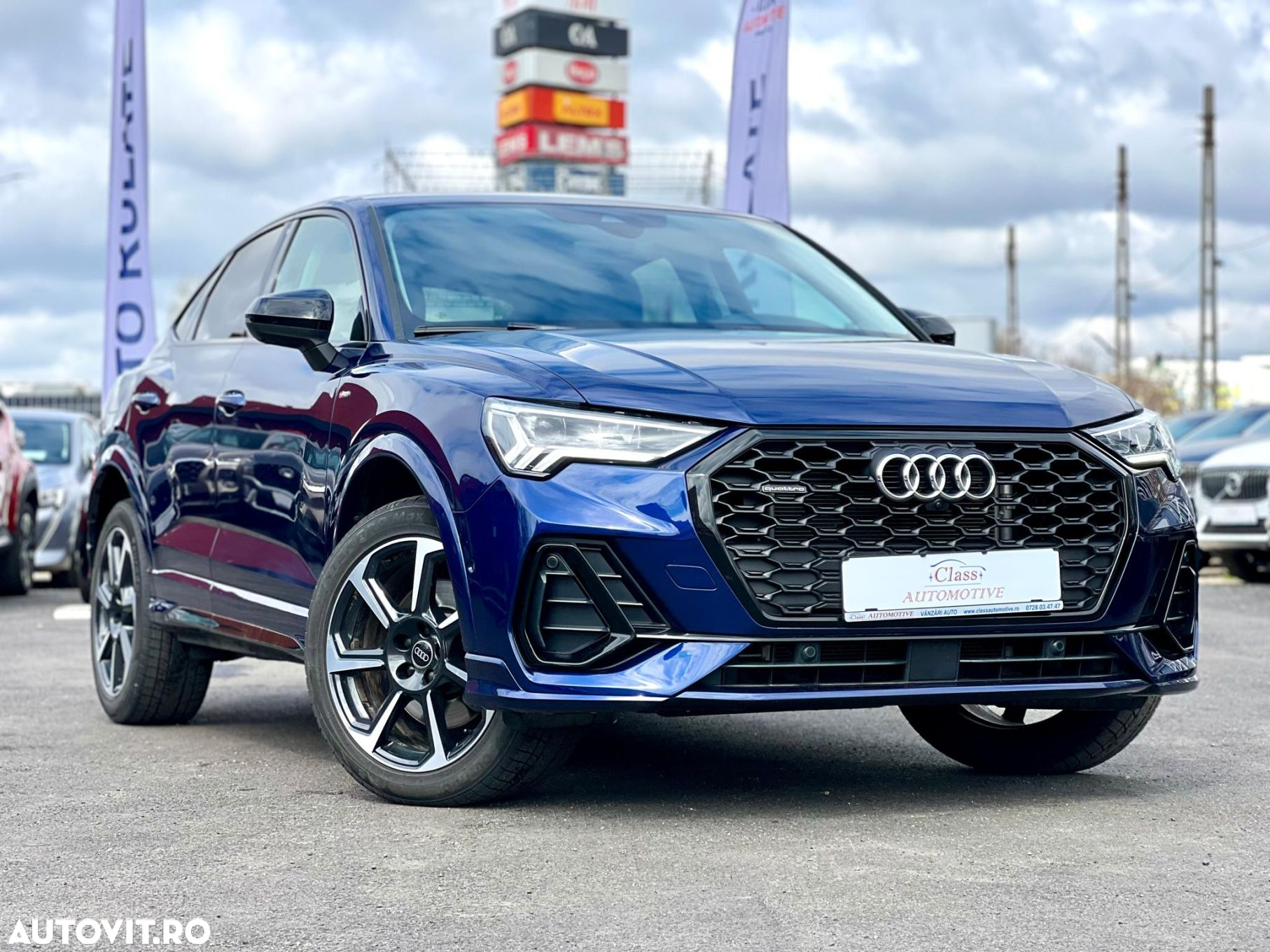 Audi Q3 Sportback 2.0 40 TFSI quattro S tronic S Line - 3