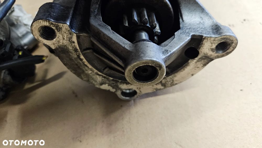 Peugeot 407 Citroen C4 C5 2.0 HDI rozrusznik D8R27 - 4