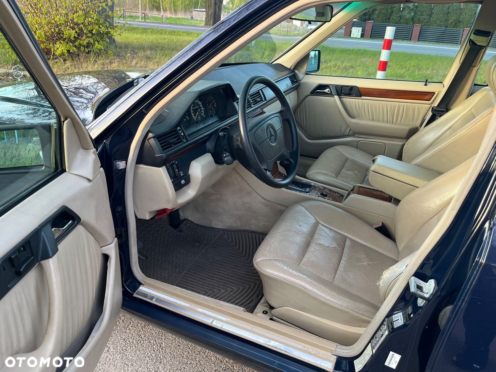 Mercedes-Benz Klasa E - 11