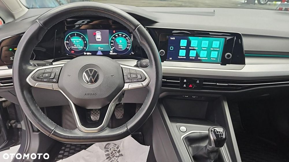 Volkswagen Golf - 14