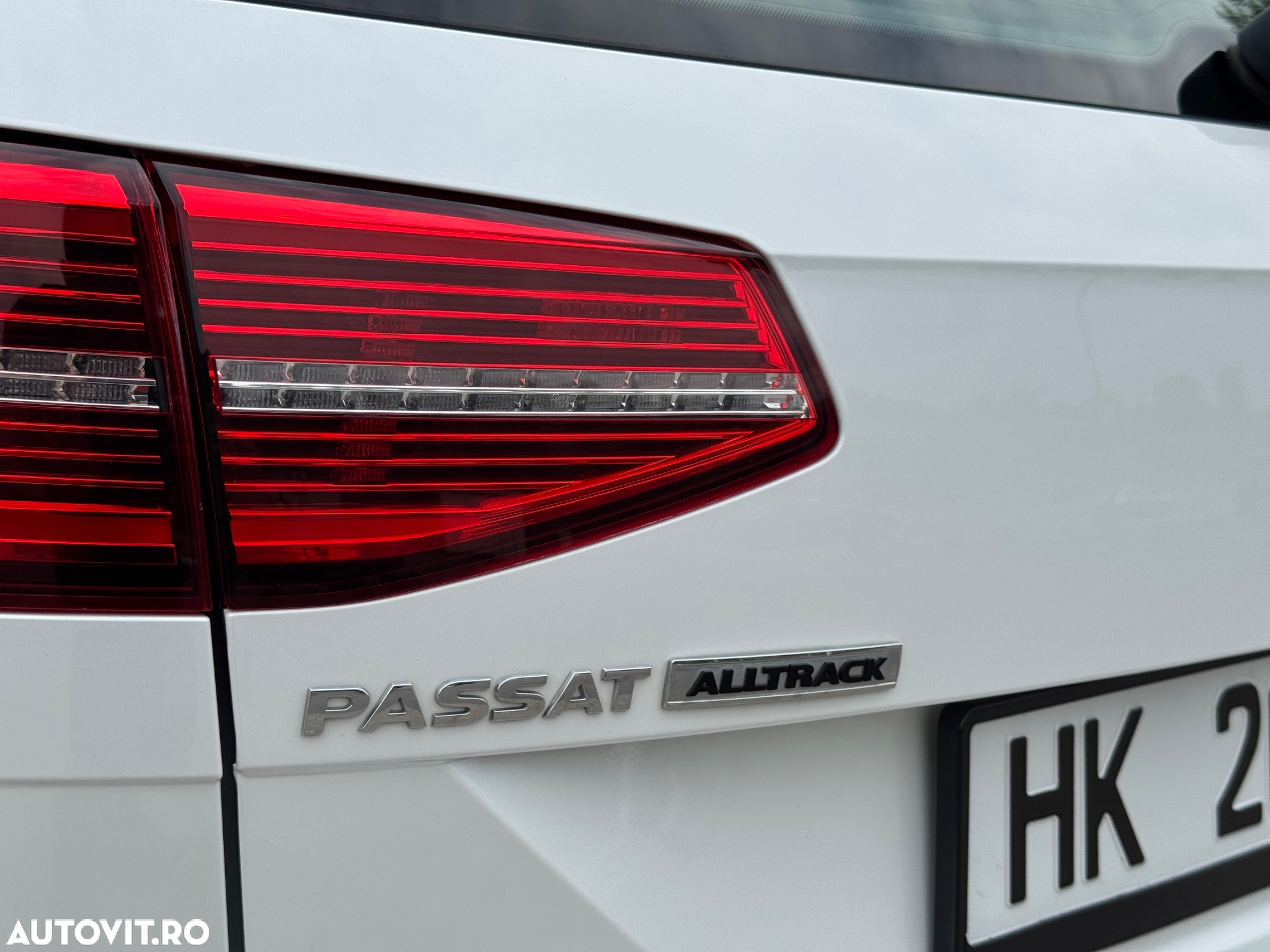 Volkswagen Passat Alltrack 2.0 TDI DSG 4Motion - 16
