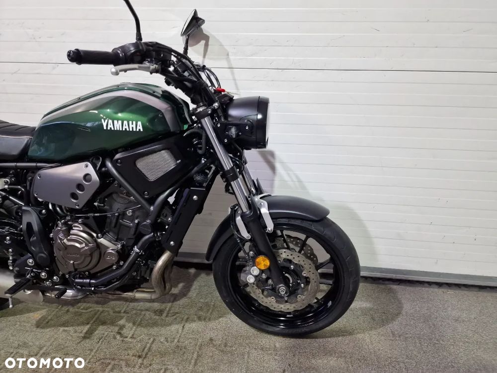 Yamaha XSR - 18