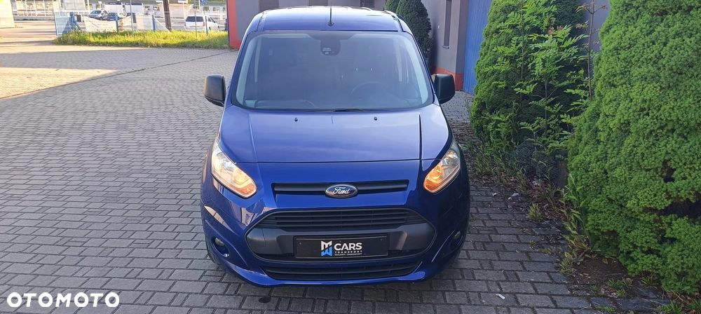 Ford CONNEC - 7
