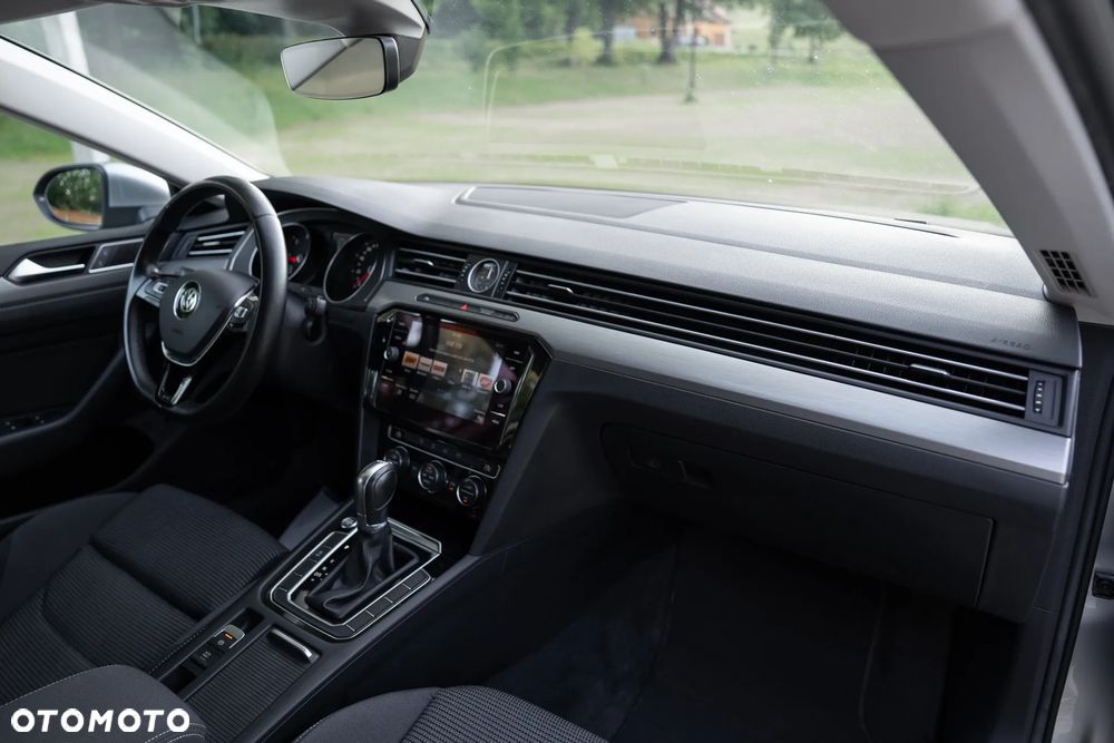 Volkswagen Arteon 2.0 TDI SCR DSG - 22