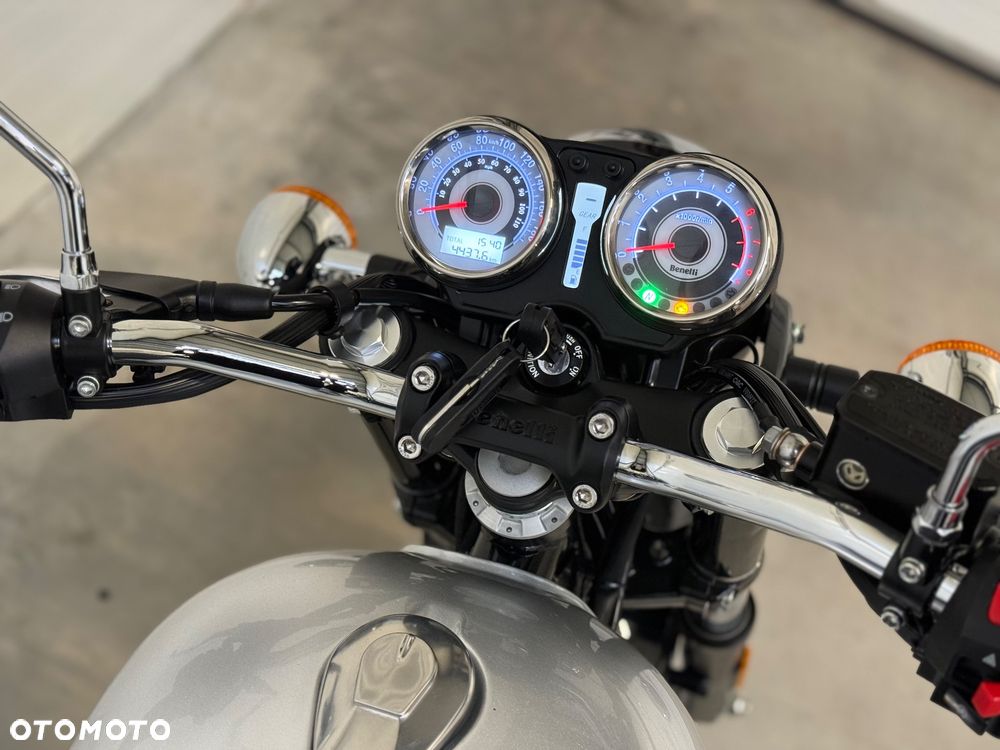 Benelli IMPERIALE 400 - 20