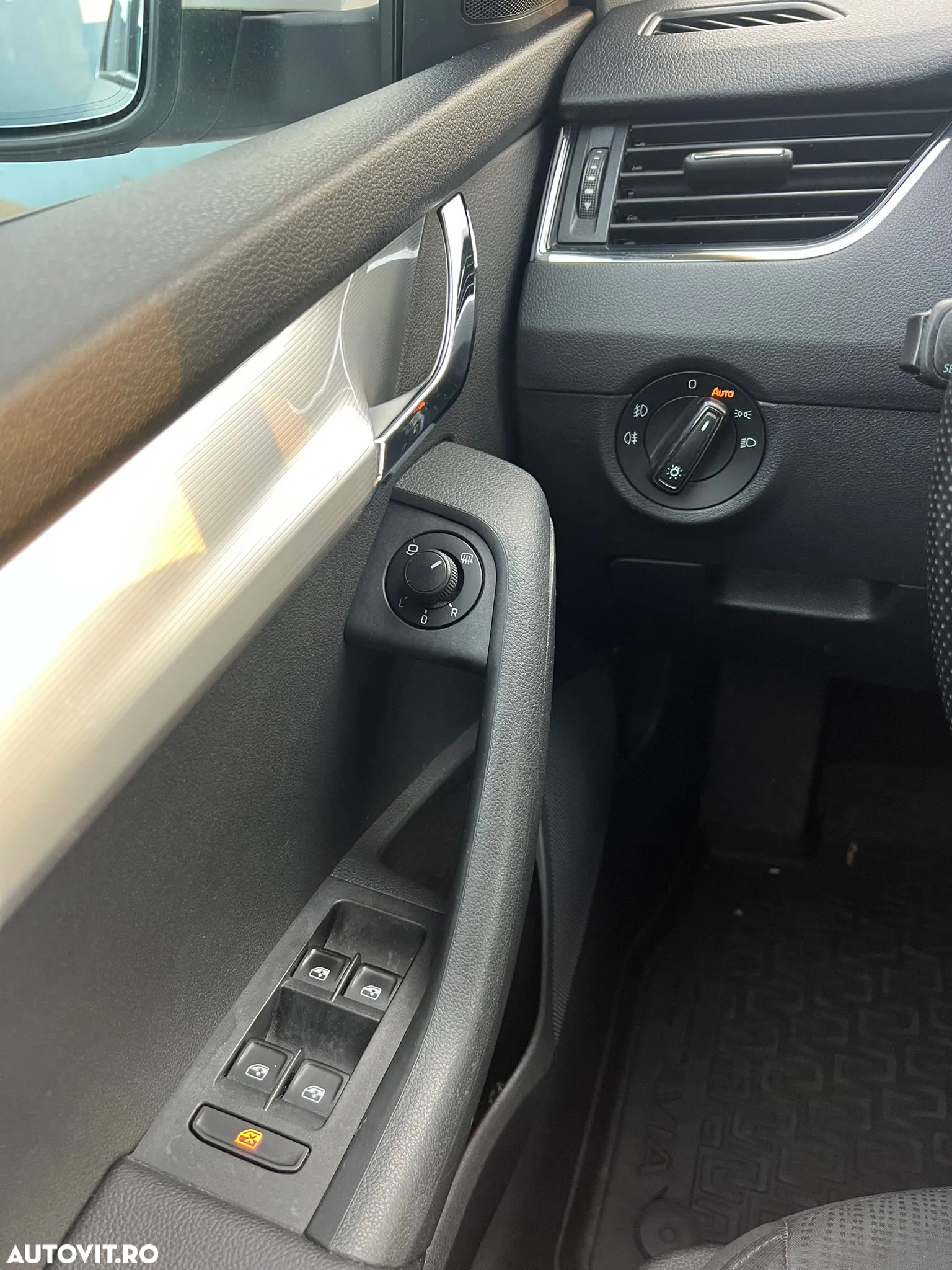 Skoda Octavia 2.0 TDI DSG Style - 17