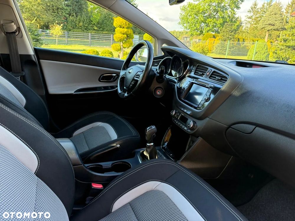 Kia Ceed 1.6 CRDi M - 10
