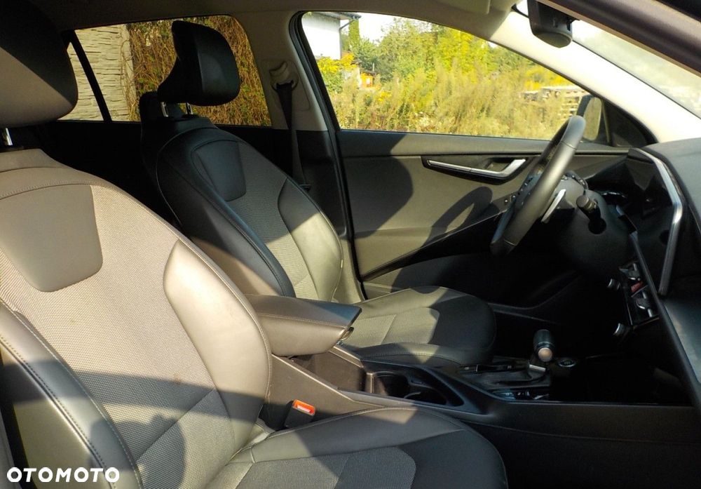 Kia Niro - 28