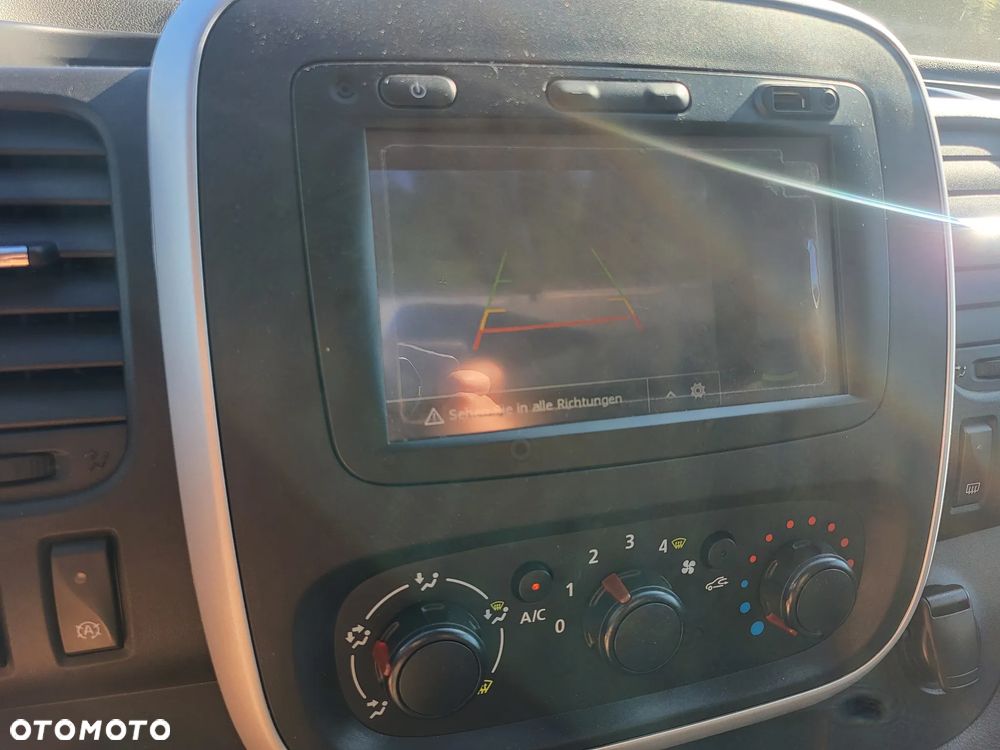 Renault Trafic ENERGY Grand Combi Expression - 19