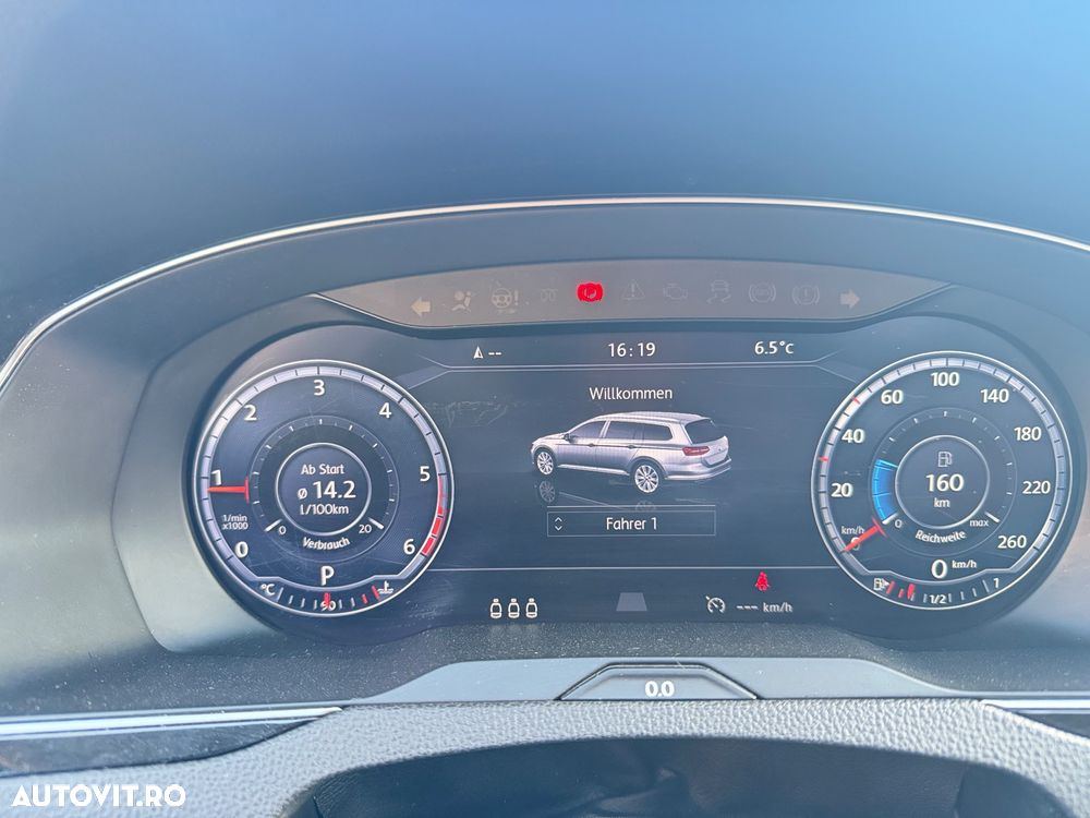 Volkswagen Passat 2.0 TDI DSG 4Motion Highline - 11