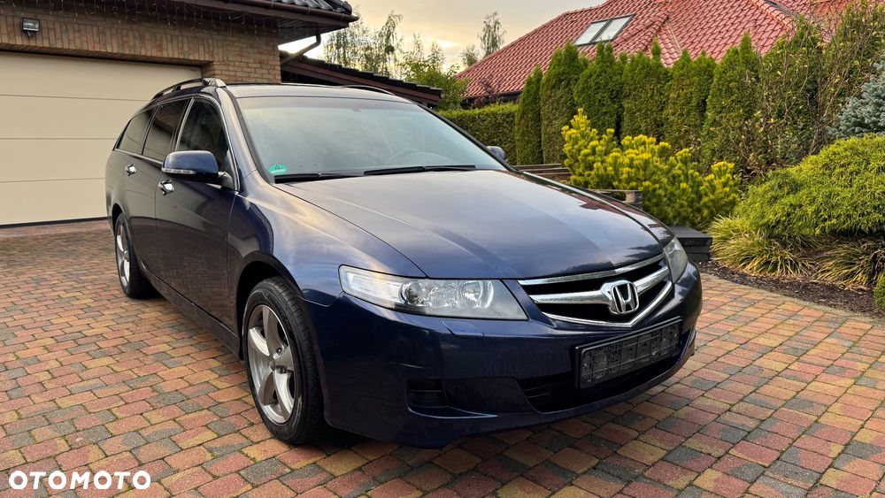 Honda Accord 2.2d Executive Nav - 6