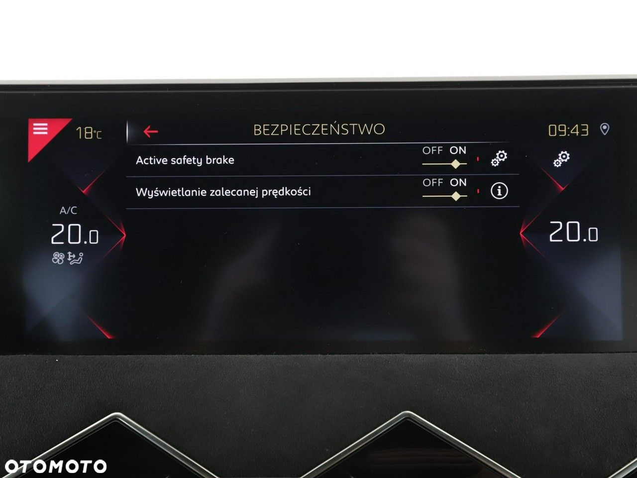DS Automobiles DS 3 Crossback 1.2 PureTech Performance Line - 26