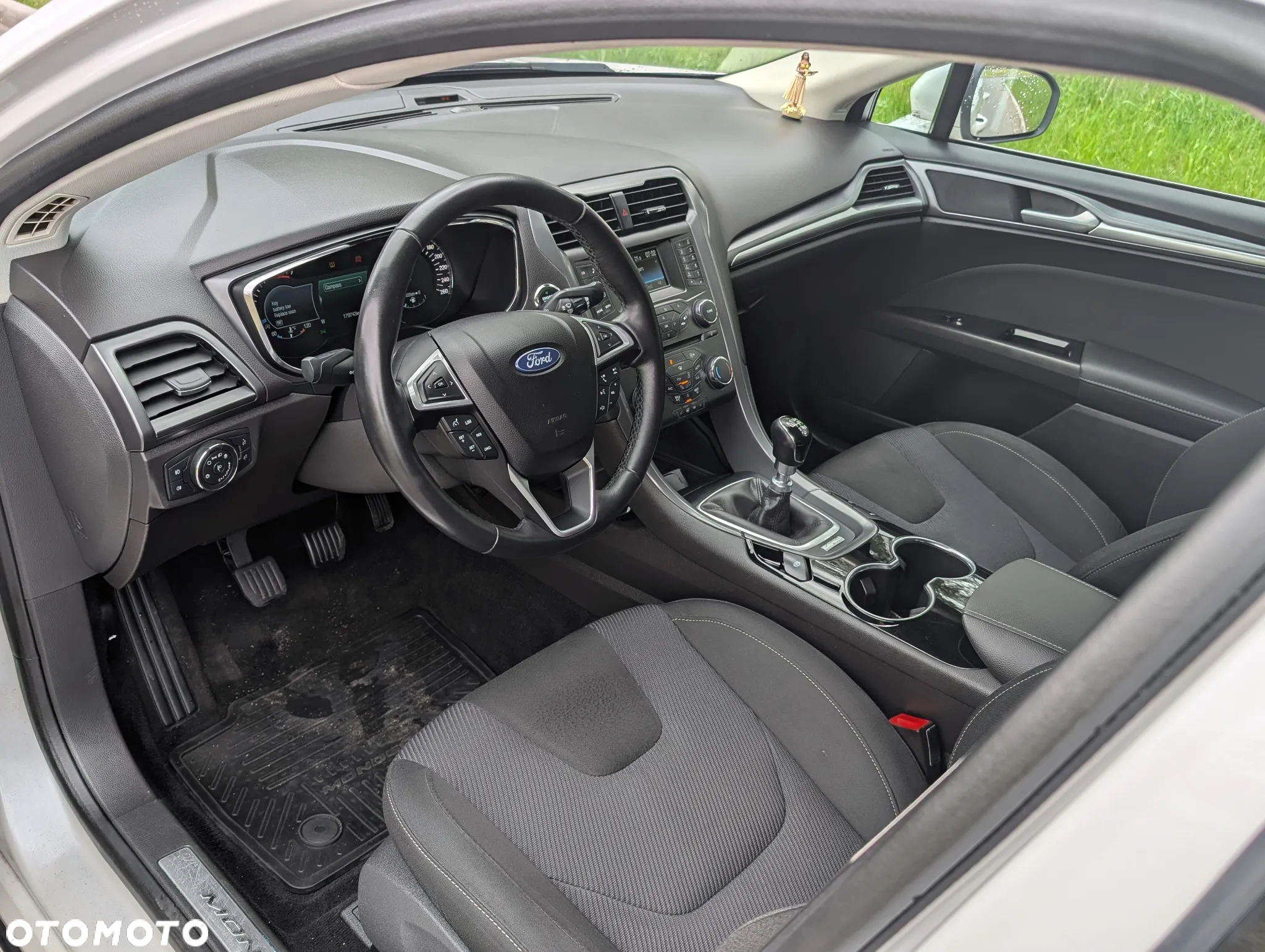 Ford Mondeo 1.5 EcoBoost Ambiente - 11