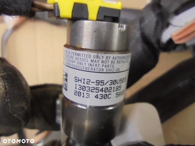 PEUGEOT 5008 09-16 KURTYNA LEWA - 3