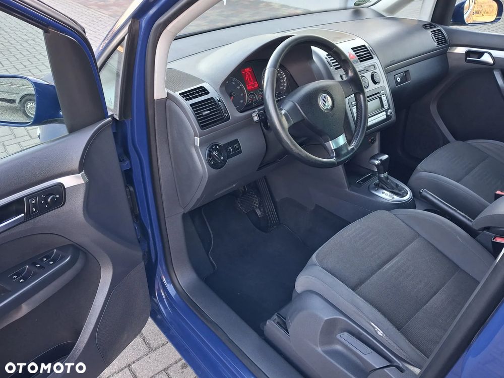 Volkswagen Touran 1.4 TSI DSG Highline - 10