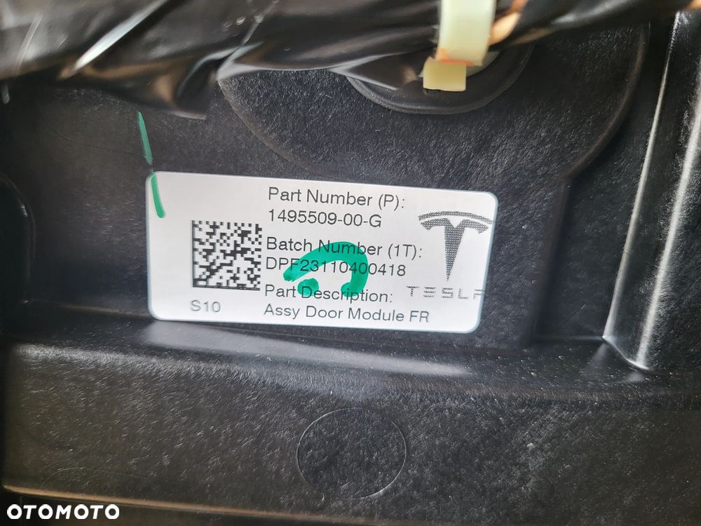 Tesla Y drzwi kompletne prawy przód PBSP - 3