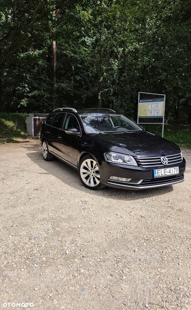Volkswagen Passat 2.0 TDI DPF DSG Highline - 1