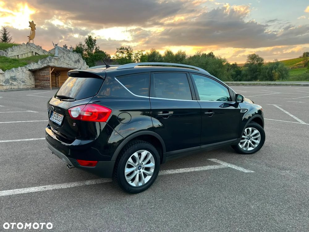 Ford Kuga 2.0 TDCi 4x4 Titanium - 5