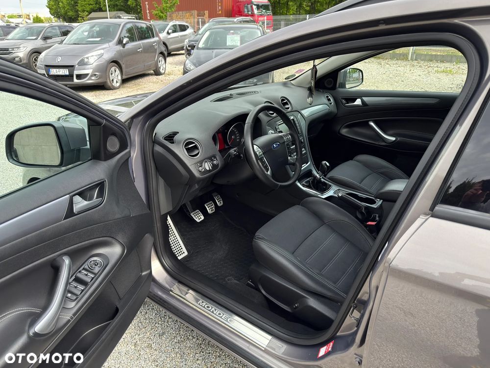 Ford Mondeo 2.0 TDCi Champions Edition - 14