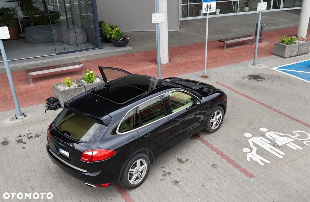 Porsche Cayenne Standard - 10