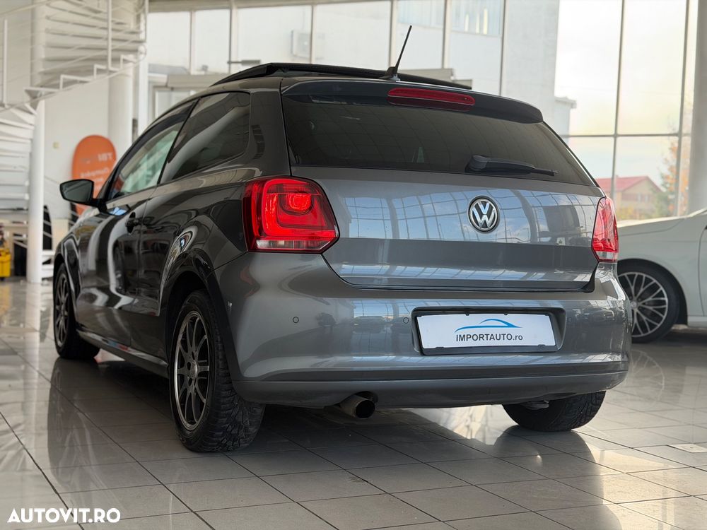 Volkswagen Polo 1.6 TDI DSG Life - 7