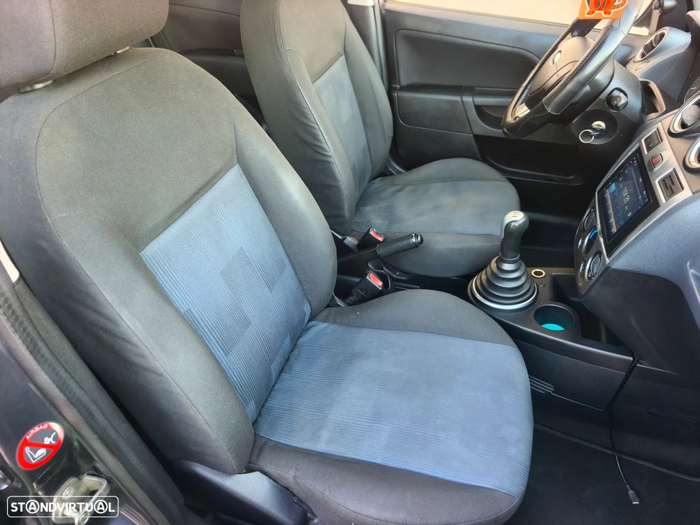 Ford Fiesta 1.25 First Edition - 15