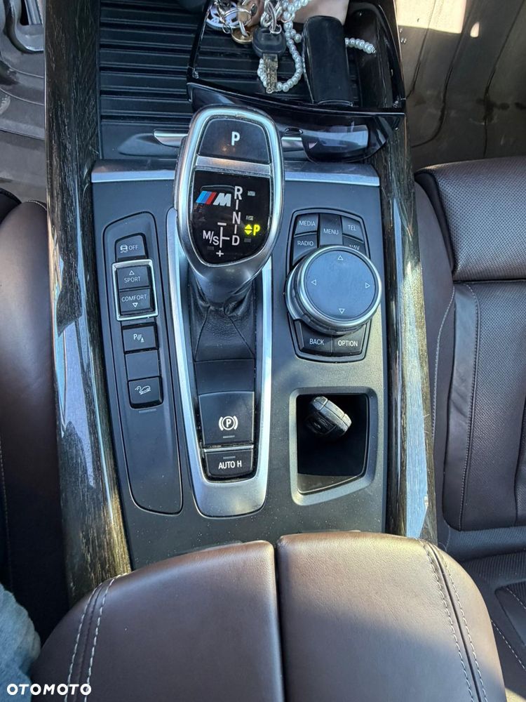 BMW X5 xDrive30d - 17