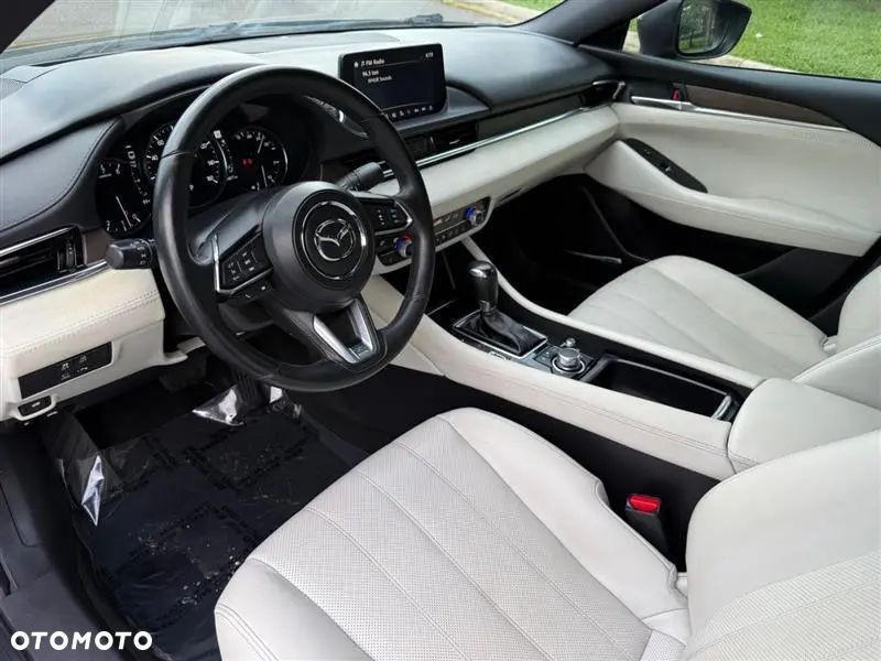 Mazda 6 - 10