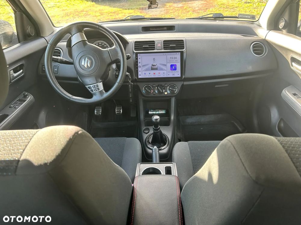 Suzuki Swift - 11