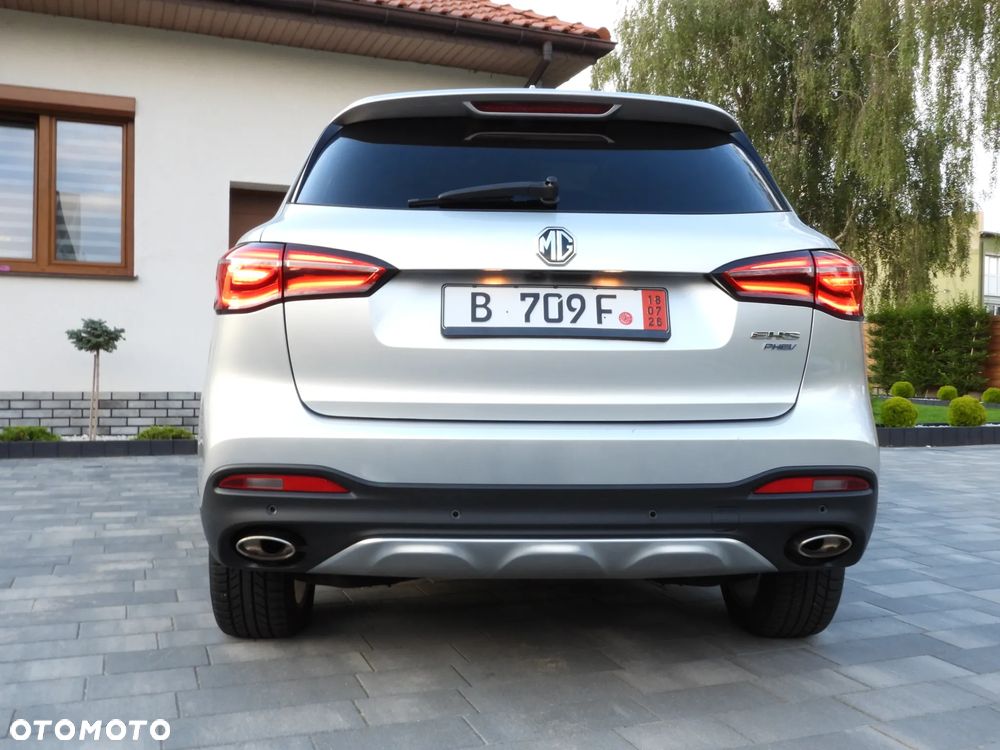 MG HS PHEV Luxury - 8