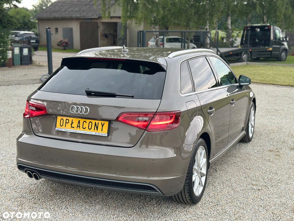 Audi A3 Sportback 2.0 TDI S line Sportpaket - 11