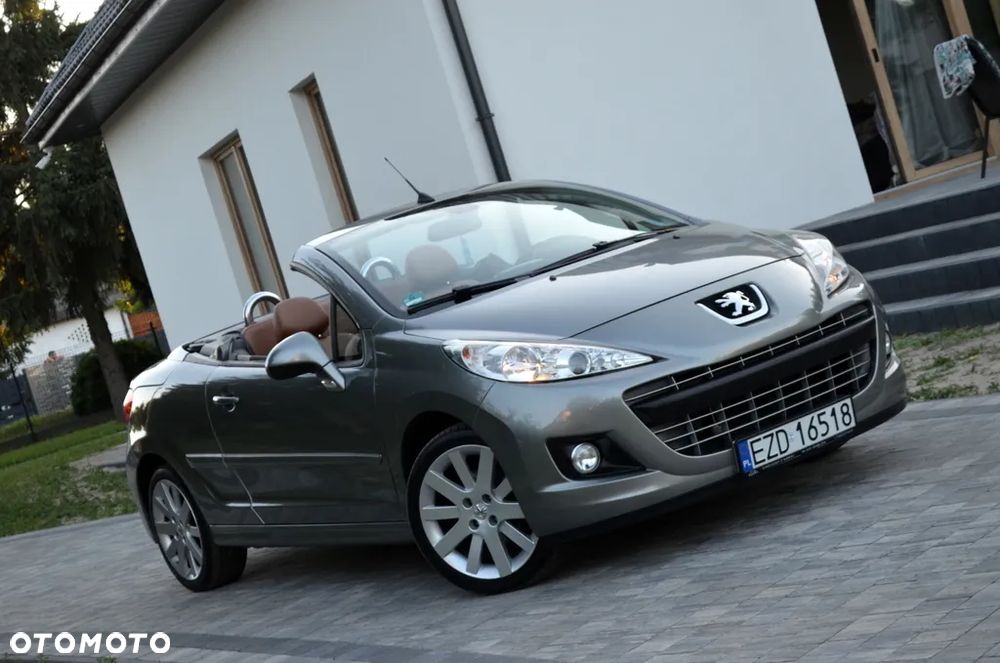 Peugeot 207 CC - 11
