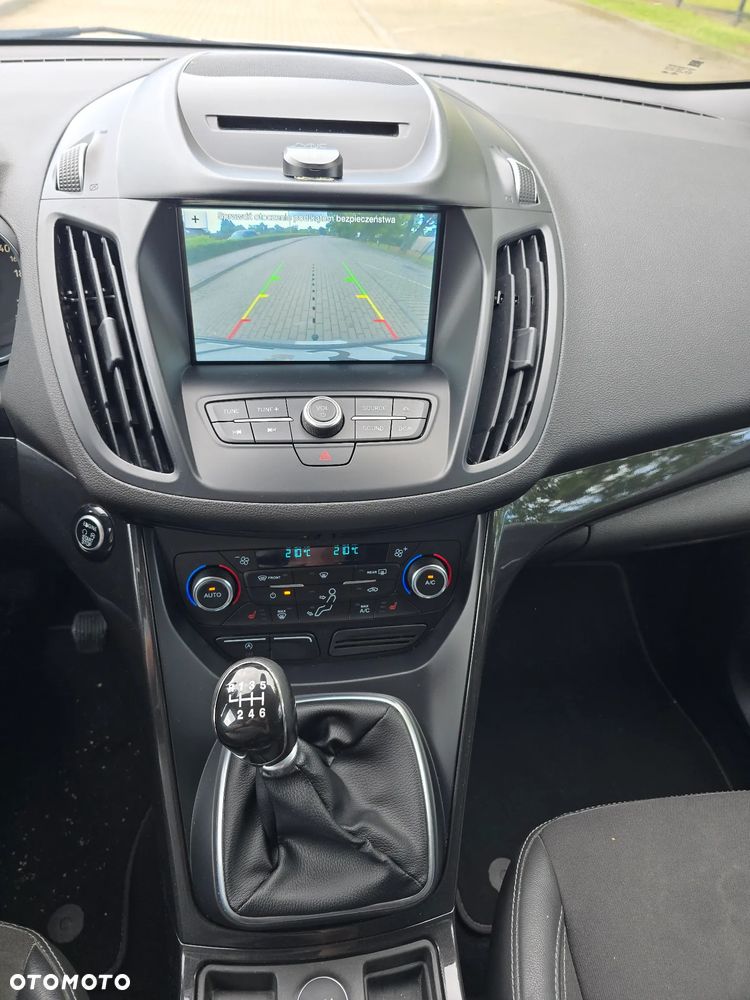 Ford Kuga 2.0 TDCi 4x2 Titanium - 9