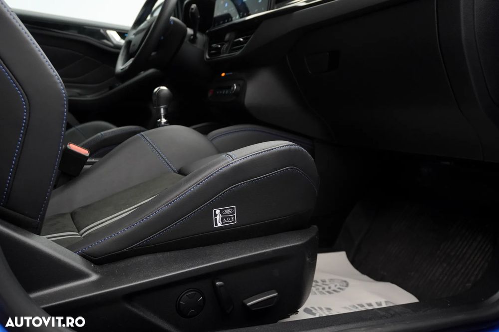 Ford Focus 2.3 EcoBoost S&S ST - 20