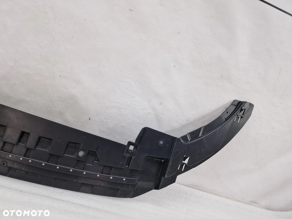 AUDI A3 / RS3 8V5 SEDAN LIFT 16- PŁYTA / OSŁONA POD ZDERZAK PRZEDNI , NR 8V5807233D , NR AUKCJI NSŁ493 - 12