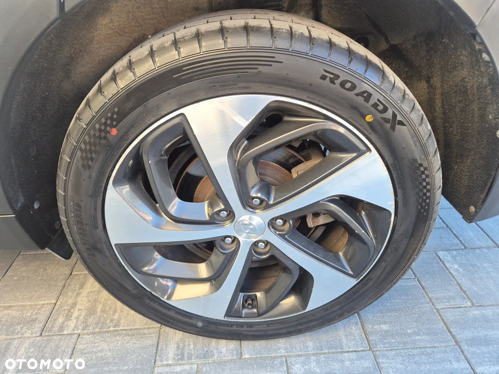 Hyundai Tucson blue 1.7 CRDi 2WD DCT Premium - 28