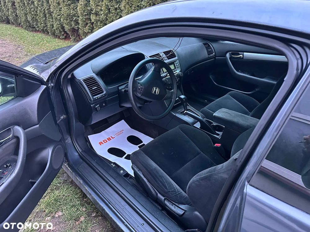 Honda Accord - 11