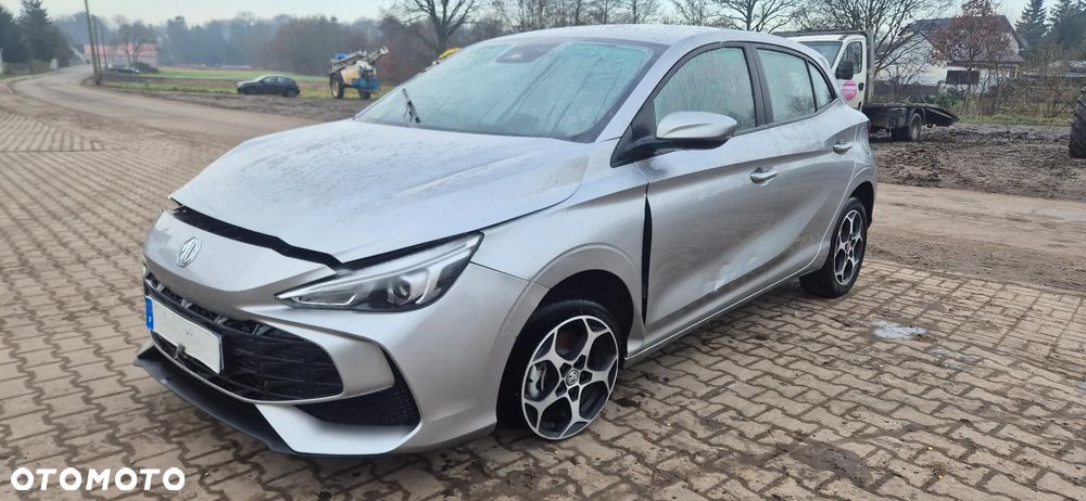 MG MG3 1.5 HEV+ Exclusive - 1