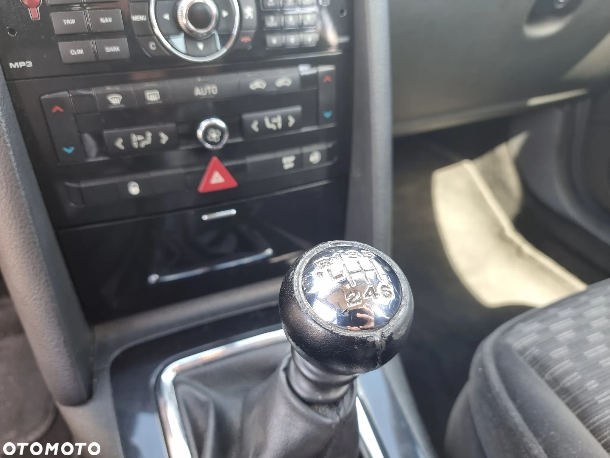 Peugeot 407 2.0 HDI Premium - 12