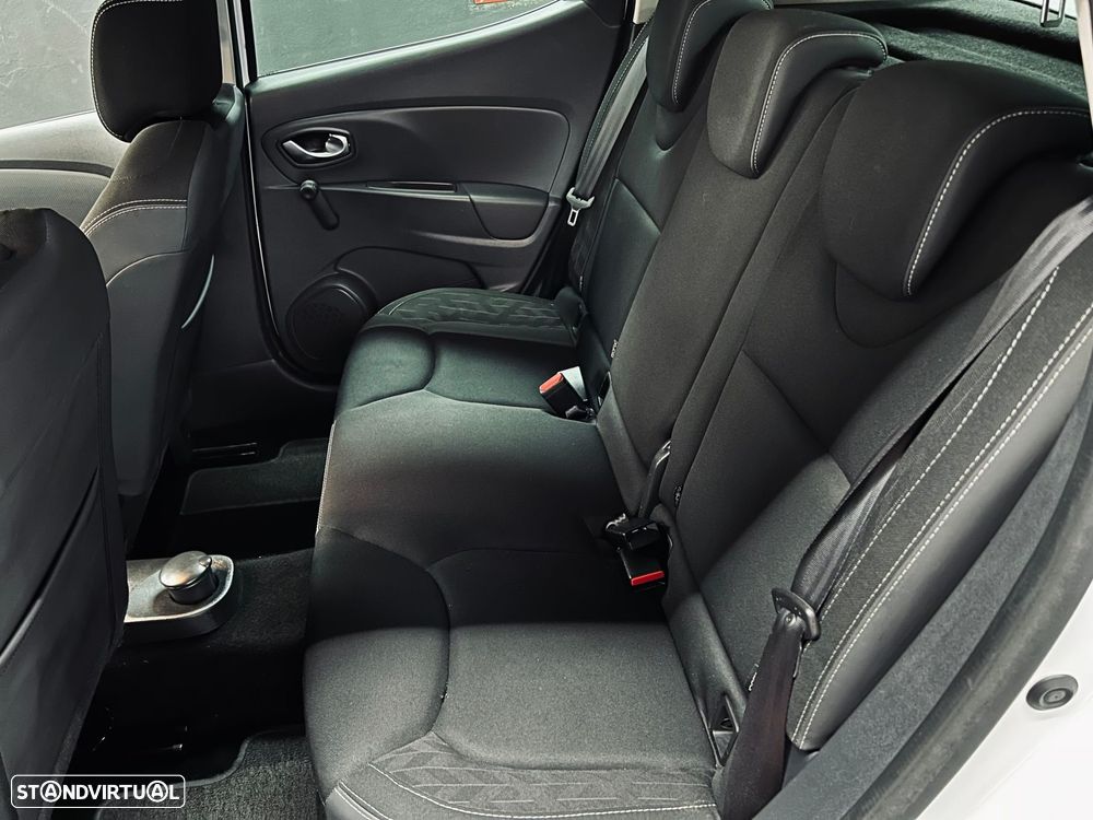 Renault Clio 0.9 TCe Limited Bi-Fuel - 25