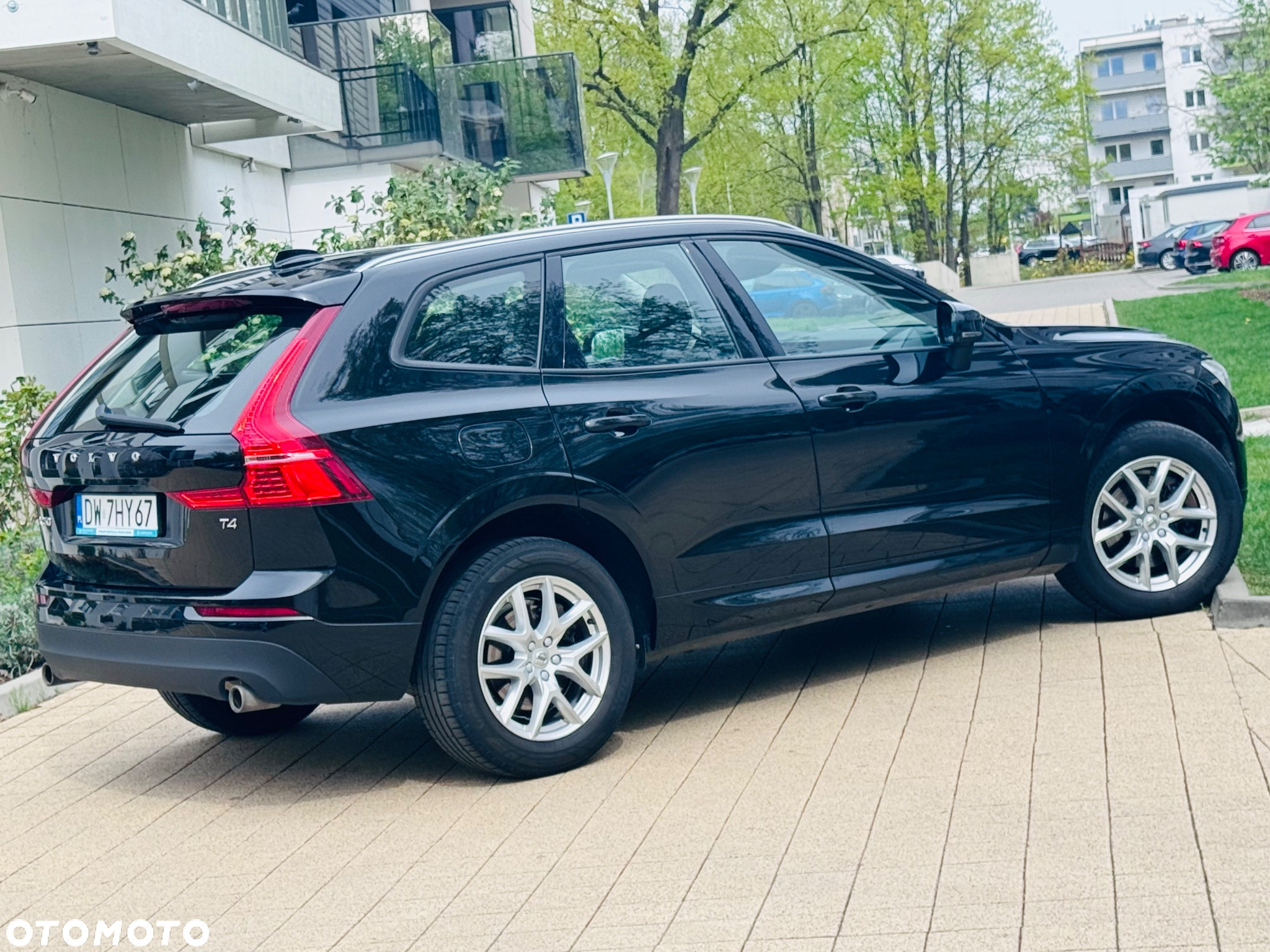 Volvo XC 60 T4 Momentum - 16