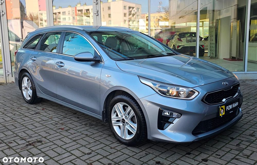 Kia Ceed ver-1-6-crdi-mhev-m - 3