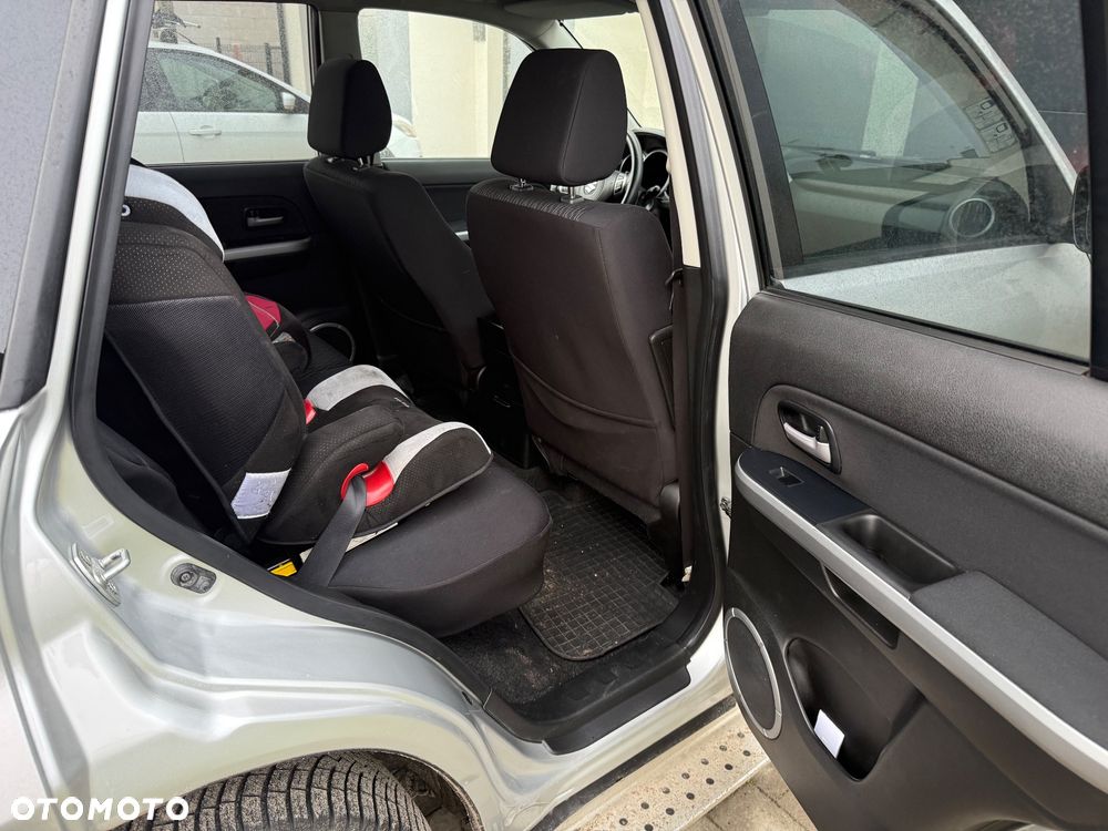 Suzuki Grand Vitara - 14