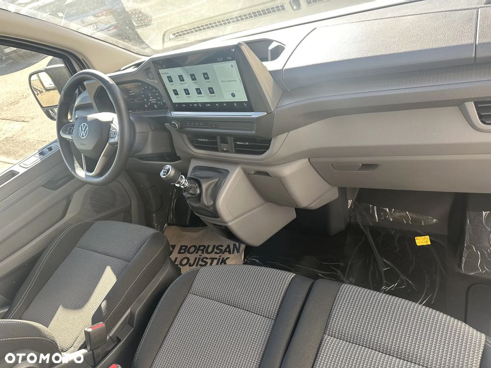 Volkswagen Transporter T7 - 15