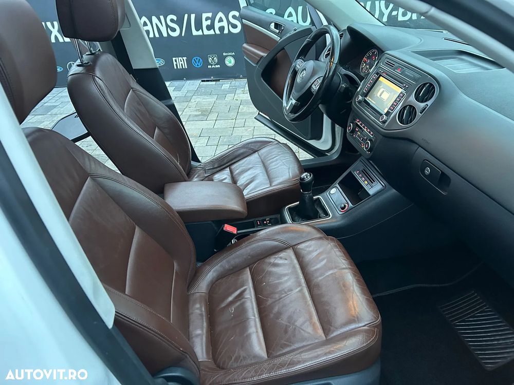 Volkswagen Tiguan - 6