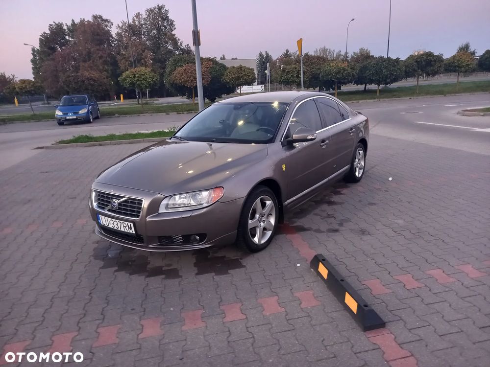Volvo S80 - 1