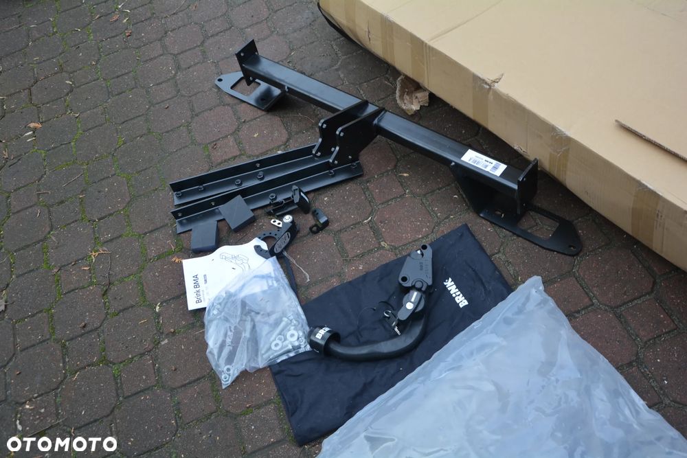 Opel Insignia A -  hak wypinany Brink na klucz - 3