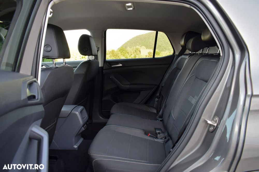 Volkswagen T-Cross 1.0 TSI DSG Style - 9