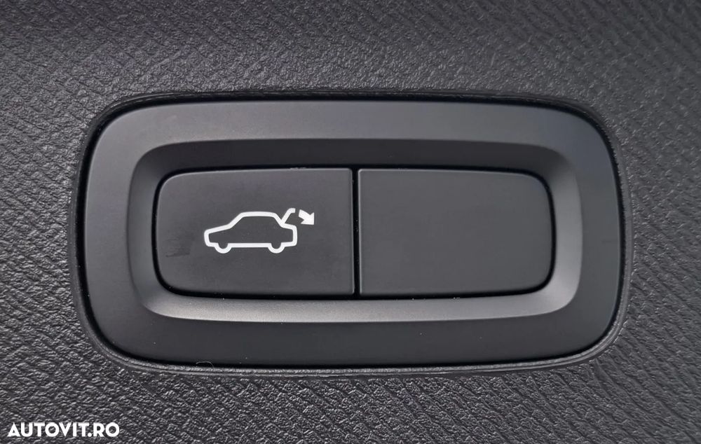 Volvo XC 90 B5 MHEV AWD 5 locuri R-Design - 22