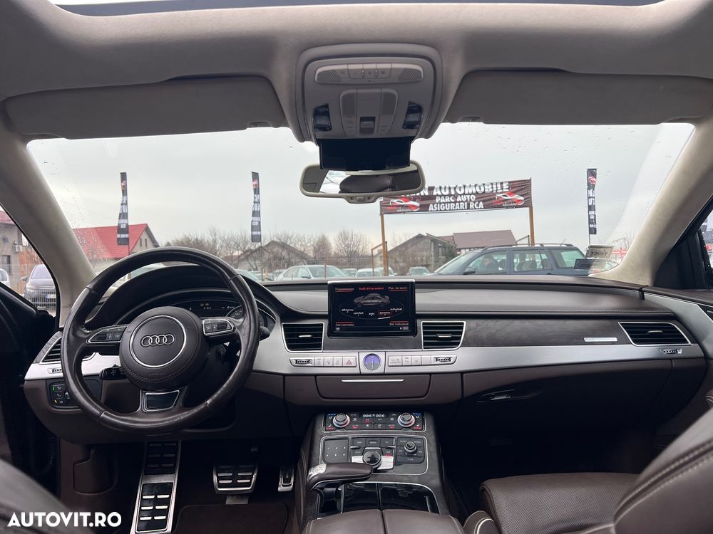 Audi S8 Standard - 9
